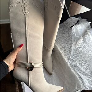 Steve Madden Cream Heeled Boots